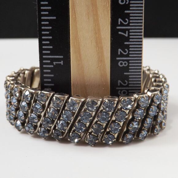 Vintage Light Blue Rhinestone Bracelet, Expansion Style, 1950s - Picture 10 of 10